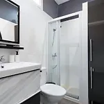 Place Oasis Luxury Pool Appartamento