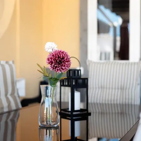 Place Oasis Luxury Pool アパート マスパロマス