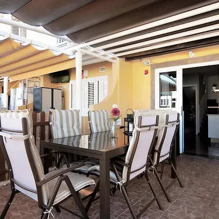 Place Oasis Luxury Pool